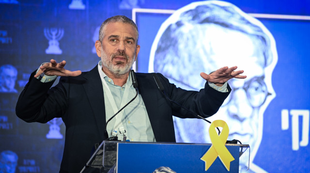 ינון מגל (צילום: Arie Leib Abrams/Flash90)