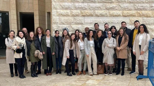 בוגרי תוכנית הצוערים לשירות המדינה (צילום: באדיבות נציבות שירות המדינה)