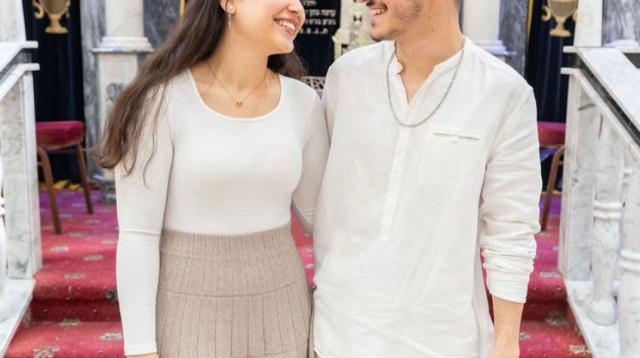 דניאל אביב חביב סופר ז"ל ובת זוגו אתי מדאר (צילום: אלבום פרטי)