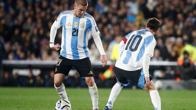 ליאונל מסי, פרנקו מסטנטואונו (צילום: Gettyimages)