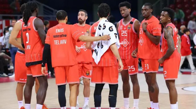 אכזבה באדום (צילום: אודי ציטיאט)