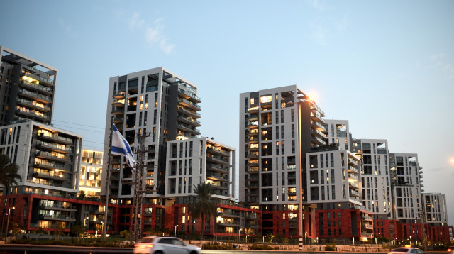 הרצליה (צילום: גיל יערי, פלאש 90)