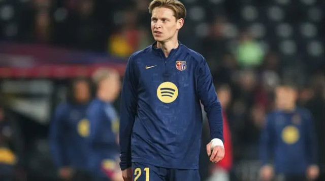 דה יונג יהיה כשיר כבר למשחק הקרוב? (צילום: GettyImages)