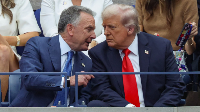 דונלד טראמפ וסטיב וויטקוף (צילום: רויטרס)