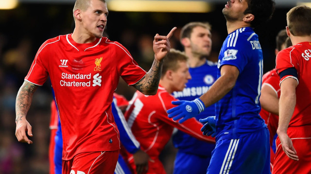 מרטין שקרטל, דייגו קוסטה, מתעמתים במשחק בין צ'לסי לליברפול ב-2015 (צילום: GettyImages, Mike Hewitt)