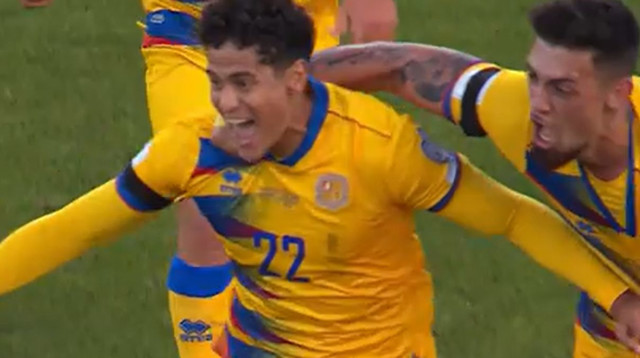 שחקני נבחרת אנדורה חוגגים (צילום: צילום מסך)