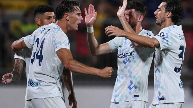 פיו אספוסיטו במדי אינטר (צילום: Image Photo Agency / Contributor)