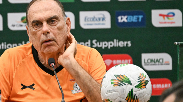 אברהם גרנט מאמן נבחרת זמביה (צילום: GettyImages, SIA KAMBOU/AFP)