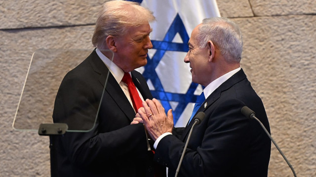 בנימין נתניהו ודונלד טראמפ במליאת הכנסת (צילום: אברהם בלוך)