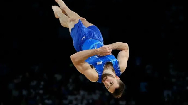 התעלה ברגע האמת. דולגופיאט (צילום: רויטרס)