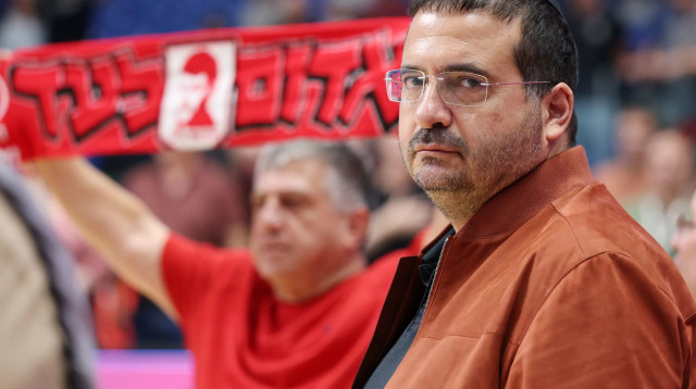 עופר ינאי, בעלים הפועל תל אביב (צילום: קובי אליהו)