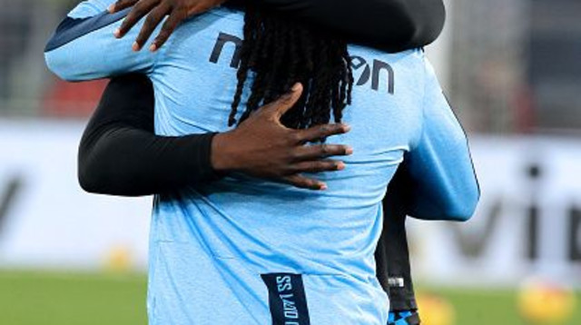 רומלו לוקאקו וג'ורדן לוקאקו (צילום: MB Media / Contributor)