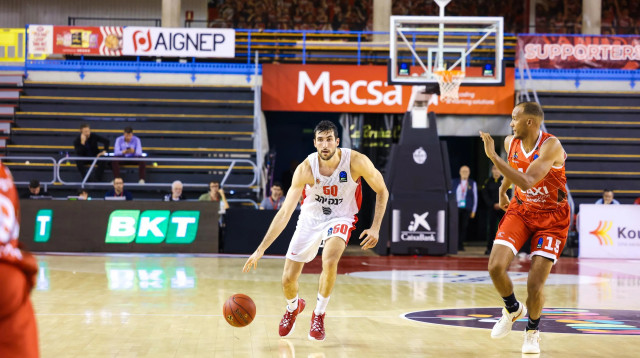 יובל זוסמן שחקן הפועל ירושלים (צילום: אתר רשמי, מיכל בן גיגי, הפועל ירושלים)