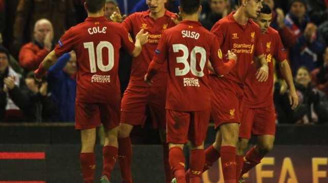 שחקני ליברפול עונת 2012/13 (צילום: Chris Brunskill)