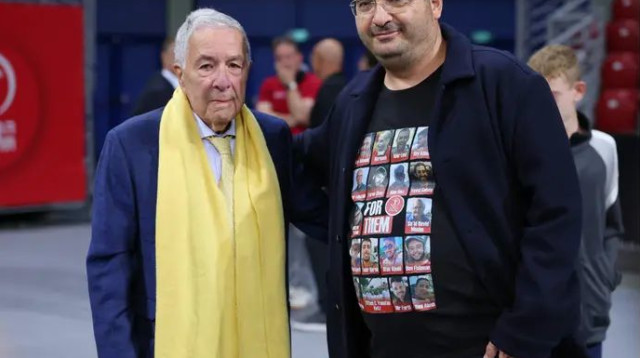 גם זה רגע נדיר. בעלי הפועל ומכבי תל אביב בתמונה משותפת (צילום: אודי ציטיאט)