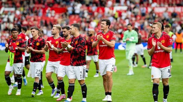 שחקני מנצ'סטר יונייטד (צילום: Ash Donelo)