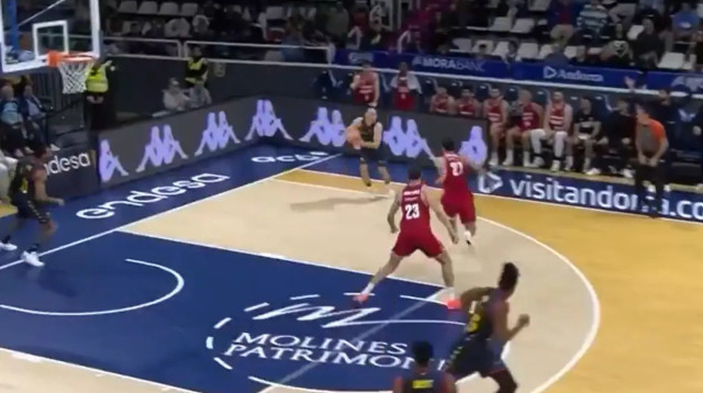 שחקן אנדורה רפא לוז (צילום: צילום מסך, מתוך X (לשעבר טוויטר))