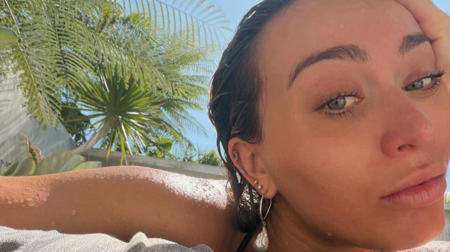 פאולה באדוסה (צילום: מסך, אינסטגרם)