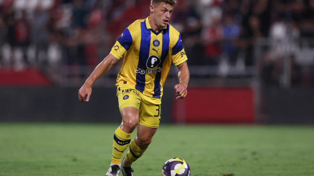 איתמר נוי, מכבי תל אביב (צילום: מאור אלקסלסי)