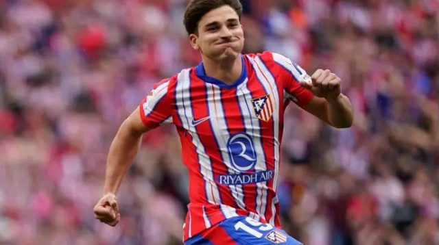 חוליאן אלברס חלוץ אתלטיקו מדריד (צילום: רויטרס)