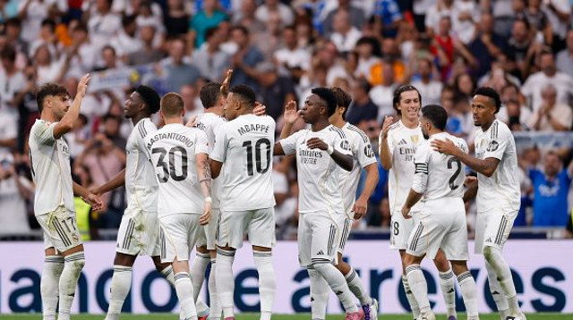 שחקני ריאל מדריד (צילום: Sara Gordon)