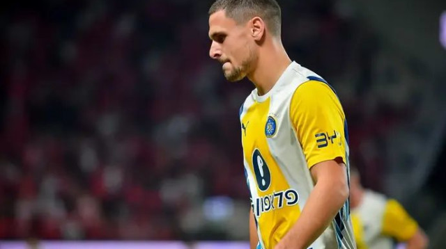 מקווים שהפציעה לא חמורה. בליץ' (צילום: אריאל שלום)