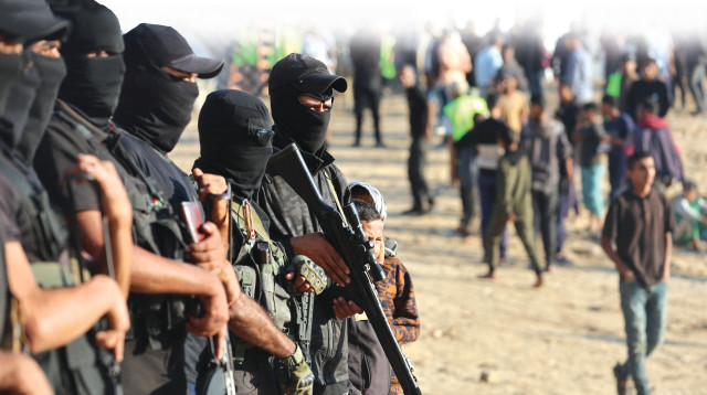 מחבלי חמאס  (צילום: רויטרס)