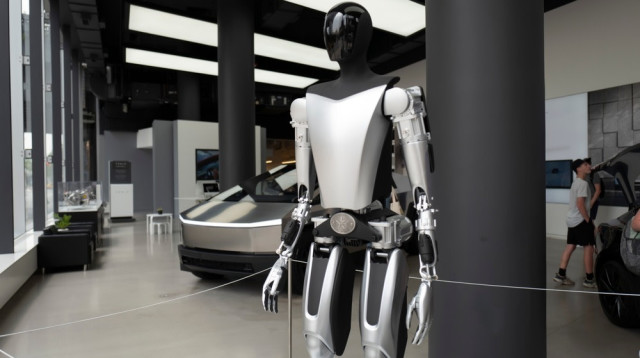  מתקרב לקו הייצור. אופטימוס (צילום: שאטרסטוק)