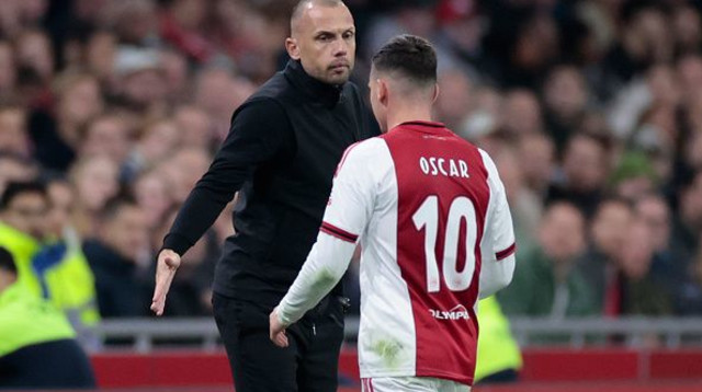 אוסקר גלוך וג'וני הייטינחה (צילום: ProShots)