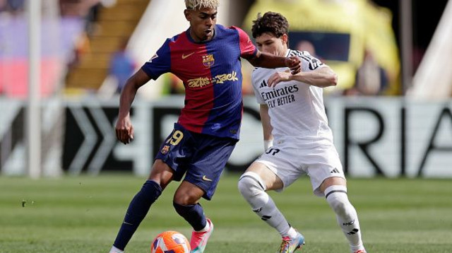 לאמין ימאל מול ריאל מדריד (צילום: Soccrates Images)