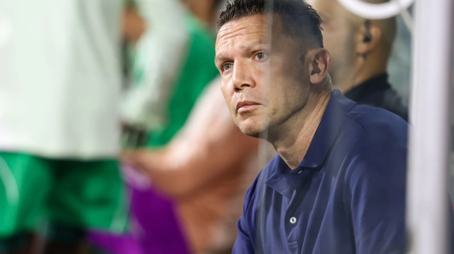 ברק בכר מאמן מכבי חיפה (צילום: קובי אליהו)