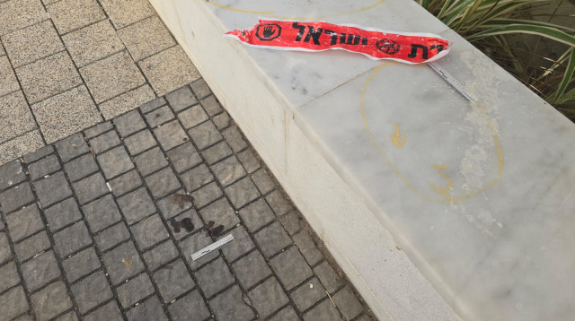 פרשת הדוגמנית: זירת הרצח בפתח תקווה (צילום: אלון חכמון)