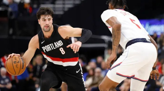 מנהל משחק. אבדיה (צילום: GettyImages)