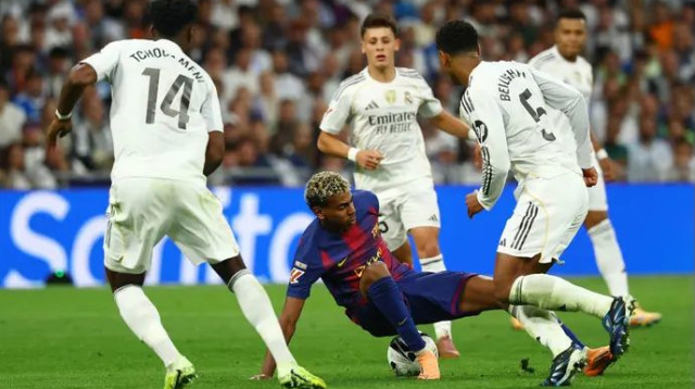 לאמין ימאל בפעולה (צילום: רויטרס)