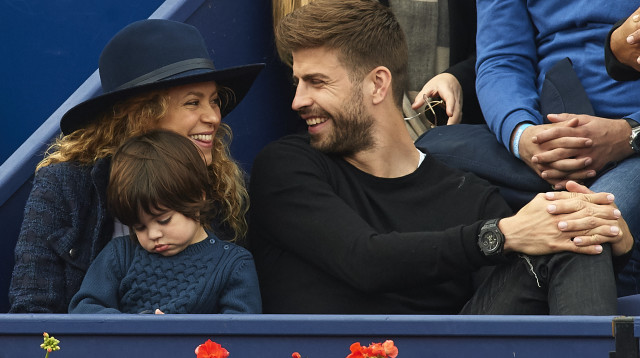 פיקה, שאקירה ובנם (צילום: fotopress/Getty Images)