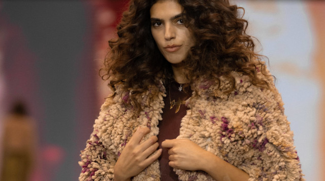 סאן מזרחי בשבוע האופנה ישראל קנדה 2025 (צילום: עומרי רוזנגרט)