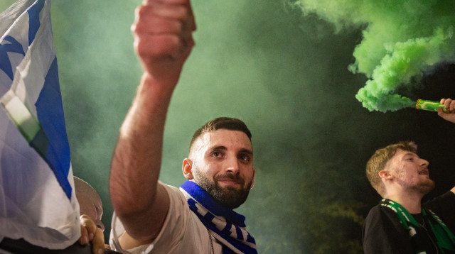 מתן אנגרסט (צילום: Yonatan Sindel/Flash90)