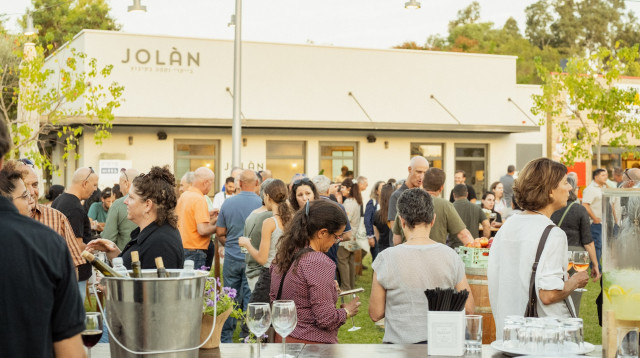 מתחם האובל והבילוי - דפנה'לה בקיבוץ דפנה (צילום: טלי רז)