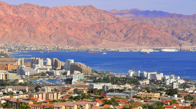 העיר אילת חוף הים האדום ים סוף (צילום: ShutterStock)