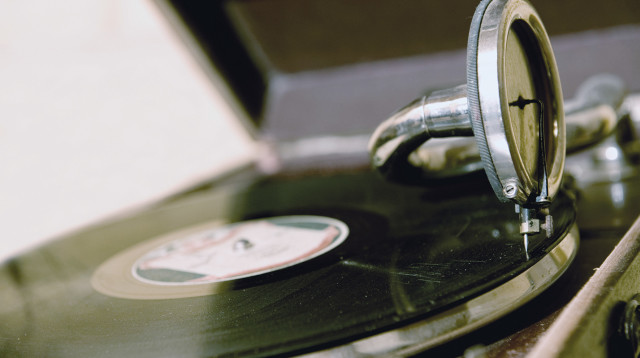 פטיפון (צילום: אינג אימג')