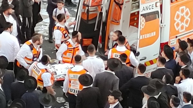 זירת האירוע בהפגנת החרדים (צילום: שימוש לפי סעיף 27א')