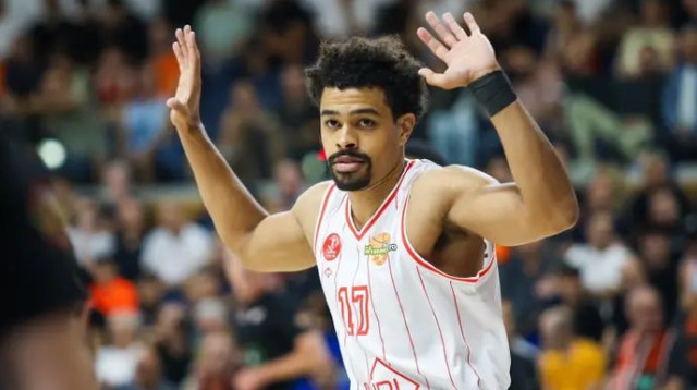 "ניצחון מכוער, אבל ניצחון". מקולום (צילום: קובי אליהו)