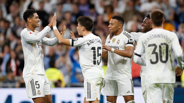שחקני ריאל מדריד חוגגים (צילום: Gettyimages)