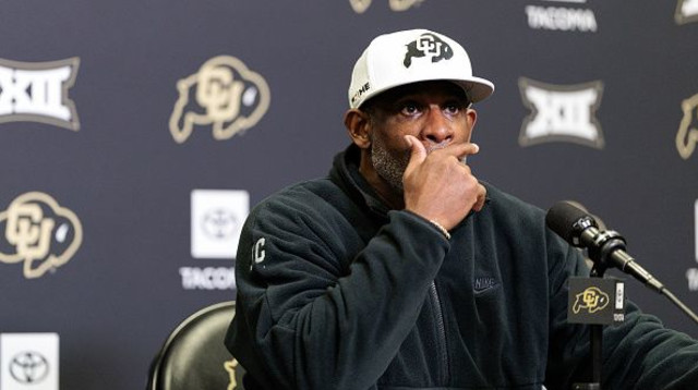 דיון סאנדרס, מאמן מכללת קולורדו (צילום: GettyImages)