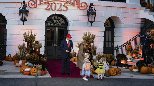 החגיגה שעוררה סערה  (צילום: רויטרס)