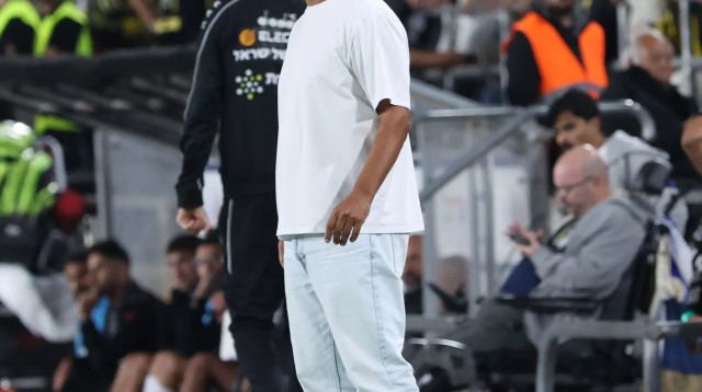 ברק יצחקי מאמן בית"ר ירושלים (צילום: דני מרון)