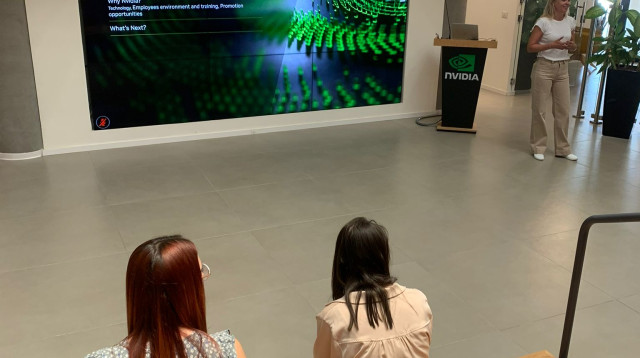 תמונה מסיור סטודנטים של תל חי הנדסאים בחברת אנבידיה (צילום: תל חי הנדסאים)