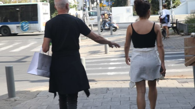 אורי גוטליב ובת זוגו  (צילום: פול סגל)