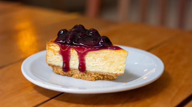 עוגת גבינה בנוסח ניו יורק (צילום: שאטרסטוק)