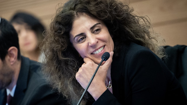 כנרת בראשי (צילום: יונתן זינדל, פלאש 90)